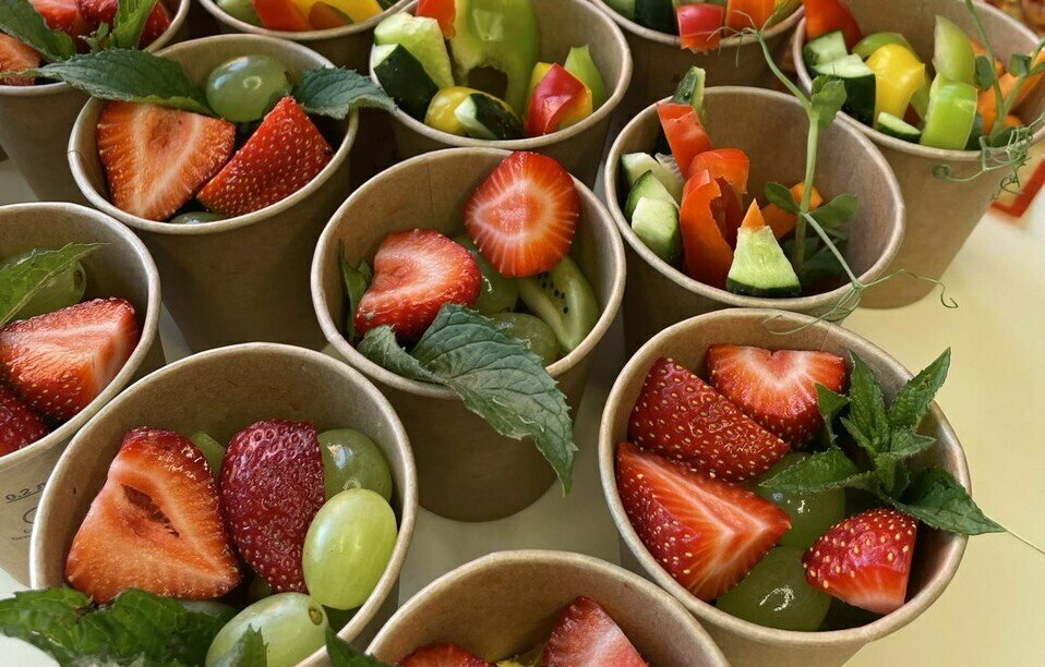 Фруктовые стаканчики Фруктовые стаканчики